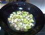 双孢菇鸡蛋汤的做法图解4