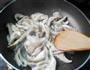 莴笋炒平菇的做法图解4
