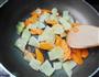 莴笋炒平菇的做法图解5