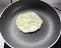 韭菜玉米面饼的做法图解6