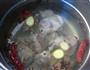 灰树花煨排骨的做法图解5