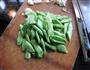 茄酱炒四季豆的做法图解2