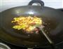 火腿鸡蛋炒饭的做法图解3