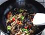 甜椒木耳肉丝的做法图解8