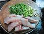 茶油煮鱼的做法图解1