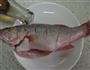 蒸鲈鱼的做法图解3
