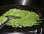 回锅四季豆的做法图解4