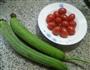 圣女果炒丝瓜的做法图解1