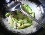 丝瓜炒蛏子的做法图解6