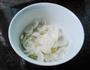 百合炒鱿鱼卷的做法图解3