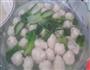 猪肉香菜虾丸汤的做法图解8