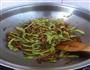 苦瓜烧肉丝的做法图解8