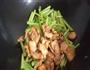 芹菜炒鸡肉的做法图解7