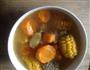 玉米胡萝卜大骨汤的做法图解4