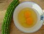 苦瓜煎蛋的做法图解1