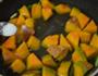 葱烧南瓜的做法图解5