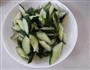 黄瓜炒虾仁的做法图解2