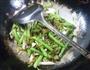 杏鲍菇雪菜炒带豆的做法图解10