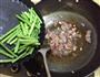 培根百合炒芦笋的做法图解4