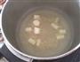 小米粥的做法图解2