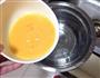 秋葵鲍鱼蒸鸡蛋羹的做法步骤2