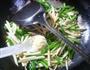 韭菜瘦肉丝炒茭白的做法图解8