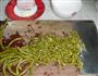 肉沫炒酸豇豆的做法图解3