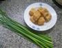 韭菜花炒油豆腐的做法图解1