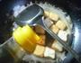 韭菜花炒油豆腐的做法图解7
