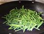 干煸豆角的做法图解3