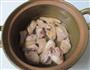 豆酱焖鸡的做法图解4