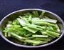 芹菜炒肉片的做法图解1