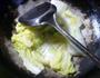 鸡蛋炒白菜的做法图解8
