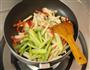 清炒芦笋杏鲍菇的做法图解11