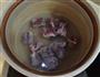 猪粉排骨莲藕汤的做法图解3