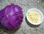 炒紫甘蓝的做法图解1