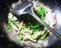 猪肚炒茼蒿的做法图解9