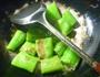 虎皮尖椒烧茭白的做法图解4