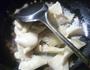 大蒜炒平菇的做法图解3