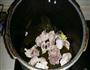 海带排骨汤的做法图解4