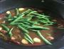 四季豆烧排骨的做法图解10