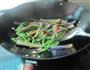 豆角炒茄子的做法图解12