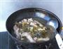 酸菜鸭腿的做法图解6