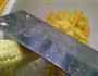火腿玉米粒的做法图解2