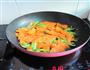 干烧青椒胡萝卜片的做法图解7