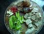 机压豆腐炒腊肉的做法图解3