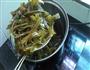 蒜油海带的做法图解5