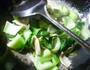 大豆蛋白炒青菜的做法图解4