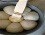 牛奶圆面包的做法图解9