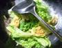 鸡蛋炒生菜的做法图解7